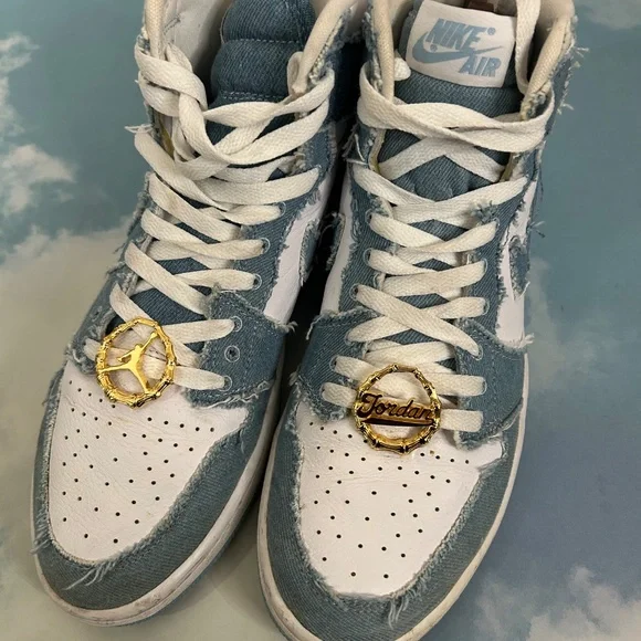 Nike Shoes Women's Size 10 Air Jordan 1 Retro High Og Denim White Basketball - Picture 9 of 9